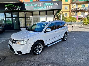 2013Fiat Fremon 7posti tetto apribile  4x4