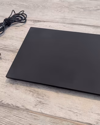 Lenovo Thinkpad P15s Gen1 i7-10510U 16 512 nVidia