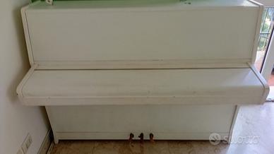Piano Rosler