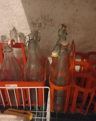 8  bottiglie vetro 