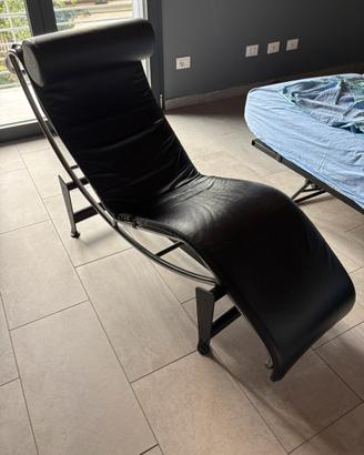 Chaise Longue