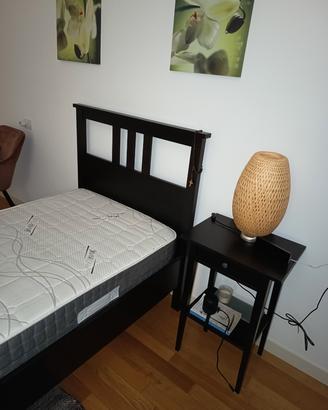 letto con materasso incluso comodino 