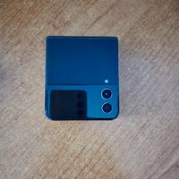 Samsung Galaxy Z Flip 4