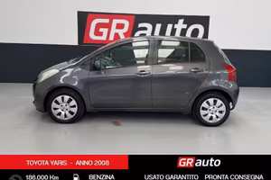 Toyota Yaris 5p 1.3 Sol
