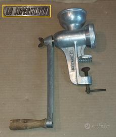 LA SUPERMILANO . Vecchio TORCHIO manuale per PASTA
