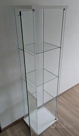 vetrina ikea 