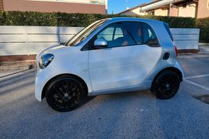 Smart ForTwo 70 1.0 edition #1 manuale tua a € 193