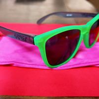 Occhiali da sole Oakley Frogskins 24-288 Polarizza