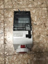 presa trifase btcino tiplug