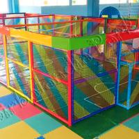 Campo sportivo playground, giochi gonfiabili