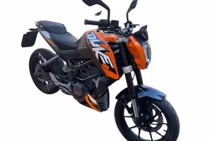 KTM Duke 125 2015  15.600 km  Unico proprietario