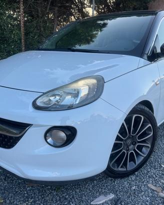 Opel Adam 1.2 70 CV