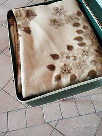 Coperta matrimoniale SOMMA in pura lana 