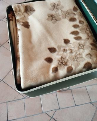 Coperta matrimoniale SOMMA in pura lana 