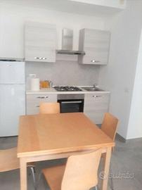 Stanze e bilocali arredati tra teverola aversa