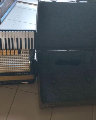 fisarmonica 12o bassi honner