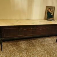 mobile credenza