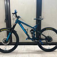 Trek slash