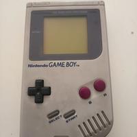 game boy Classic con giochi inclusi