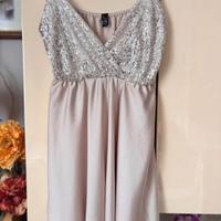 Vestito elegante a pantaloncino