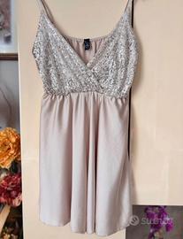 Vestito elegante a pantaloncino