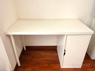Scrivania IKEA