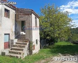 Casa rustica a serra san quirico