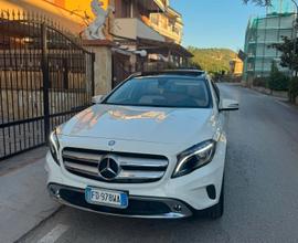 Mercedes-benz GLA 200 d Premium