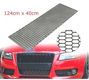 GRIGLIA PARAURTI UNIVERSALE IN ABS NERO