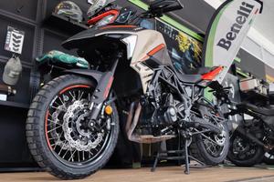 BENELLI TRK 702 X SPECIAL EDITION DUNE SEA - AZIEN