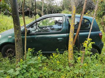  Toyota Yaris del 2004 