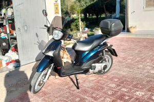 piaggio liberty 150