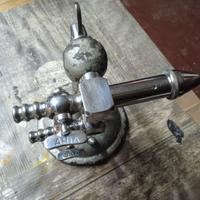 Bruciatore a gas da laboratorio 