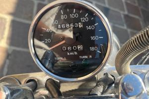 Suzuki VZ Intruder 800