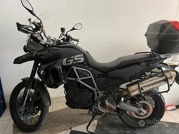 BMW F800GS black edition INCIDENTATA