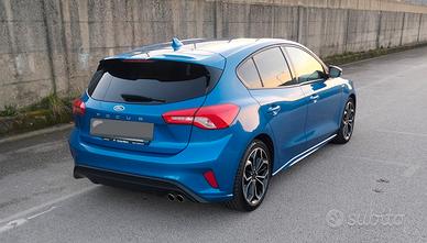 Ford focus st line 