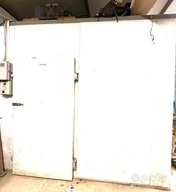 FRIGO FRIGORIFERO 3 metri x 1,80 metri