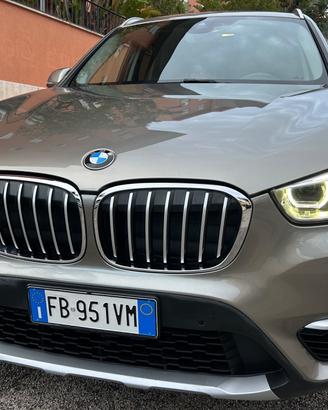 Bmw X1 xDrive20d xLine. Strafull !!!