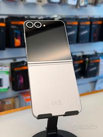 SAMSUNG Galaxy Z  Flip 6 256gb con garanzia