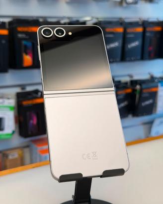 SAMSUNG Galaxy Z  Flip 6 256gb con garanzia