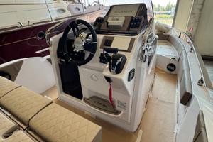 Ranieri International 275SL