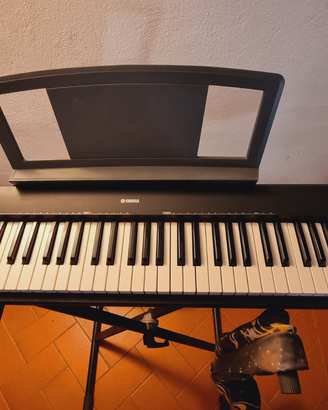 Tastiera musicale yamaha portable grand np30