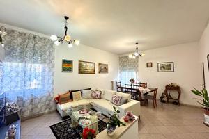 5 LOCALI A PONTEDERA