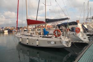 BARCA A VELA CBS SERENITY 37 PIEDI
