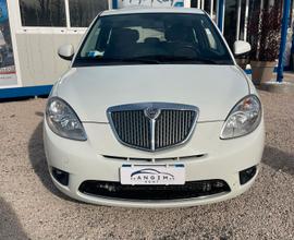 Lancia Ypsilon 1.2 New Oro