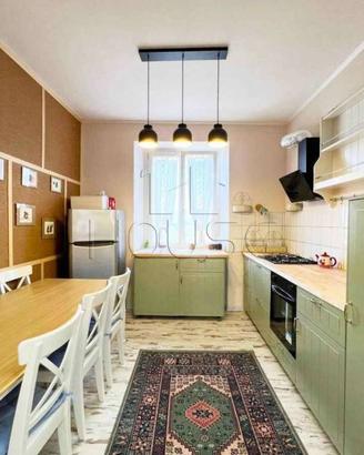 Appartamento di 100 m² con 3 locali a Caprese Mich