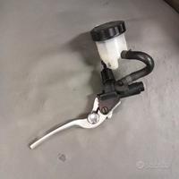 POMPA FRENO TRIUMPH TIGER 1050