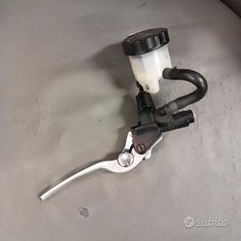 POMPA FRENO TRIUMPH TIGER 1050