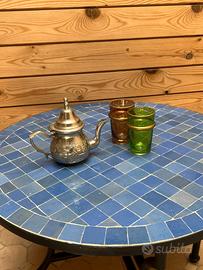 Porta un tocco di eleganza e artigianato autentico