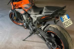 KTM Duke 790 (10/2024) – Tech Pack Completo